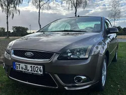 Braun Gebraucht 2008 Ford Focus Cabriolet Cabrio | 4.200 € (Fairer Preis)