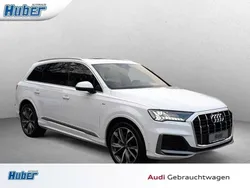 Gletscherweiß (metallic) Gebraucht 2021 Audi Q7 S-Line SUV | 46.480 € (Guter Preis)