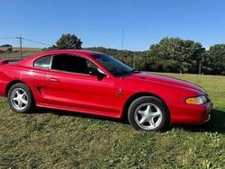 Rot Gebraucht 1997 Ford Mustang Coupé | 10.000 €