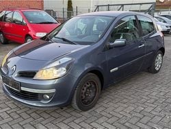 Grau Gebraucht 2009 Renault Clio II Rip Curl Kleinwagen | 2.790 € (Etwas zu teuer)