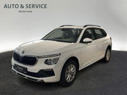 Weiß Gebraucht 2025 Skoda Kamiq Selection SUV | 25.960 € (Guter Preis)