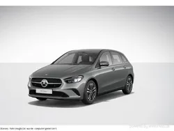 Mountaingrau Gebraucht 2023 Mercedes B220 Van / Kleinbus | 30.600 € (Superpreis)