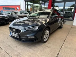 Grau Gebraucht 2024 Seat Leon Style Limousine | 22.590 € (Guter Preis)