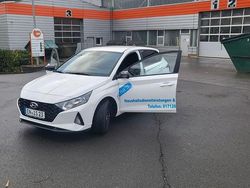 Weiß Gebraucht 2022 Hyundai i20 GO! Limousine | 15.800 € (Fairer Preis)