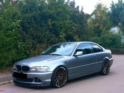 Silber Gebraucht 2004 BMW 325 Coupé | 7.150 € (Teuer)