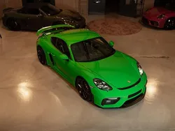 Grün Gebraucht 2023 Porsche Cayman GT4 Chrono Coupé | 126.900 € (Etwas zu teuer)