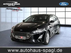 Schwarz Gebraucht 2022 Ford Focus Titanium Kombi | 20.500 € (Guter Preis)