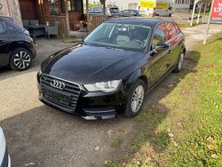 Schwarz Gebraucht 2015 Audi A3 Sportback Ambiente Limousine | 9.990 € (Guter Preis)