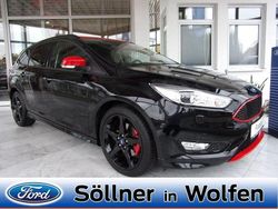 Schwarz Gebraucht 2017 Ford Focus ST-Line Kombi | 11.980 € (Fairer Preis)