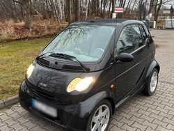 Schwarz Gebraucht 2002 Smart ForTwo Cabrio Cabrio | 1.500 € (Fairer Preis)