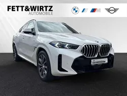 Mineralweiß metallic Gebraucht 2024 BMW X6 M Sport SUV | 83.800 € (Superpreis)
