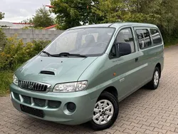 Grün Gebraucht 2009 Hyundai H-1 Van / Kleinbus | 5.900 € (Fairer Preis)
