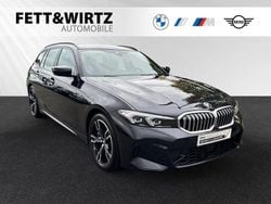 Saphirschwarz metallic Gebraucht 2024 BMW 330 Efficient Dynamics Kombi | 36.800 € (Superpreis)