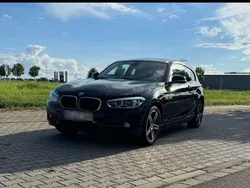 Schwarz Gebraucht 2018 BMW 118 Sport Line Kleinwagen | 14.500 € (Fairer Preis)