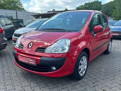 Hellrot Gebraucht 2011 Renault Modus Dynamique Van / Kleinbus | 6.999 € (Teuer)