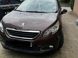 Braun Gebraucht 2013 Peugeot 2008 SUV | 5.500 € (Fairer Preis)