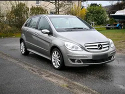 Grau Gebraucht 2007 Mercedes B170 Edition Van / Kleinbus | 6.200 € (Fairer Preis)