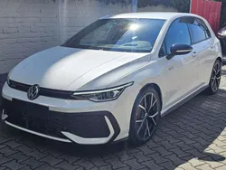Oryxweiß perlmutteffekt Neu 2025 VW Golf VIII Business Kleinwagen | 39.990 € (Superpreis)