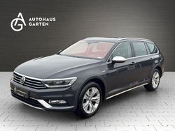 Grau Gebraucht 2016 VW Passat Alltrack Kombi | 8.950 €