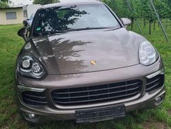 Braun Gebraucht 2016 Porsche Cayenne S SUV | 37.500 € (Guter Preis)