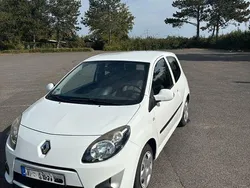 Weiß Gebraucht 2009 Renault Twingo Authentique Kleinwagen | 2.800 € (Fairer Preis)