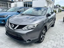 Grau Gebraucht 2014 Nissan Qashqai 360º SUV | 7.499 € (Fairer Preis)