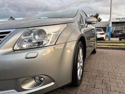 Grau Gebraucht 2009 Toyota Avensis Limousine | 6.800 € (Fairer Preis)