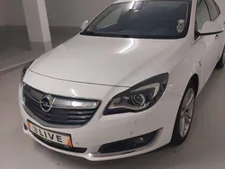 Weiß Gebraucht 2017 Opel Insignia Active Limousine | 9.990 € (Teuer)