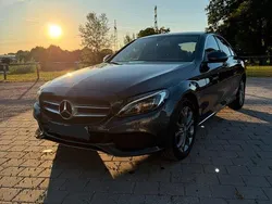 Grau Gebraucht 2015 Mercedes C180 Avantgarde Limousine | 17.950 € (Fairer Preis)