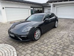 Grau Gebraucht 2019 Porsche Panamera Turbo Sport Turismo Limousine | 88.500 € (Teuer)