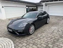 Grau Gebraucht 2019 Porsche Panamera Turbo Sport Turismo Limousine | 88.500 € (Fairer Preis)