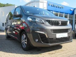 Grau Gebraucht 2020 Peugeot Traveller Allure Van / Kleinbus | 31.690 € (Fairer Preis)