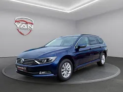 Blau Gebraucht 2018 VW Passat Comfortline Kombi | 17.800 € (Guter Preis)