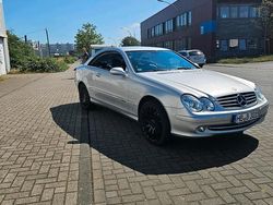 Silber Gebraucht 2003 Mercedes CLK240 Avantgarde Coupé | 2.999 € (Fairer Preis)