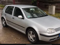 Silber Gebraucht 2002 VW Golf IV Kombi | 900 € (Superpreis)