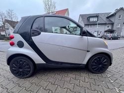 Grau Gebraucht 2008 Smart ForTwo Coupé Coupé | 2.750 € (Fairer Preis)