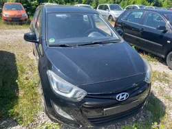 Schwarz Gebraucht 2012 Hyundai i20 Edition Kleinwagen | 2.800 € (Superpreis)