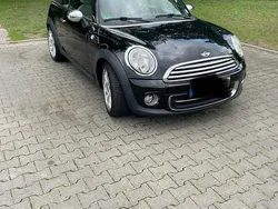 Schwarz Gebraucht 2010 Mini Cooper Cabriolet Cabrio | 5.555 € (Fairer Preis)