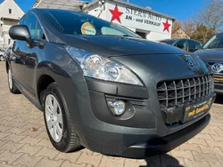 Grau Gebraucht 2013 Peugeot 3008 Active SUV | 8.299 € (Fairer Preis)