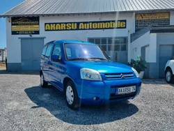 Blau Gebraucht 2006 Citroën Berlingo Van / Kleinbus | 1.650 € (Fairer Preis)
