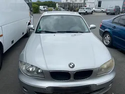Silber Gebraucht 2006 BMW 118 Kleinwagen | 1.650 €