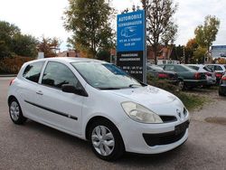 Weiß Gebraucht 2008 Renault Clio III Extreme Kleinwagen | 990 € (Fairer Preis)