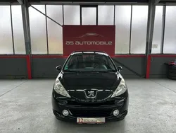 Schwarz Gebraucht 2009 Peugeot 207 Urban Move Kleinwagen | 3.390 € (Fairer Preis)