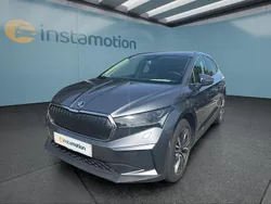 Grau Gebraucht 2023 Skoda Enyaq iV Suite SUV | 39.949 € (Etwas zu teuer)