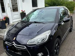 Schwarz Gebraucht 2015 Citroën DS3 So Chic Kleinwagen | 6.900 € (Etwas zu teuer)