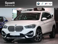 Alpinweiß uni Gebraucht 2022 BMW X1 xLine SUV | 27.400 € (Fairer Preis)