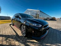 Schwarz Gebraucht 2021 Kia ProCeed GT 2 Kleinwagen | 25.500 € (Guter Preis)