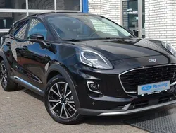 Obsidianschwarz Gebraucht 2024 Ford Puma Titanium Limousine | 20.885 € (Fairer Preis)