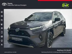 Schwarz (grau) Gebraucht 2023 Toyota RAV4 Hybrid Style SUV | 39.990 € (Etwas zu teuer)