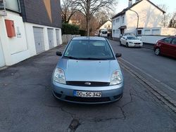 Blau Gebraucht 2005 Ford Fiesta Limousine | 2.000 € (Fairer Preis)